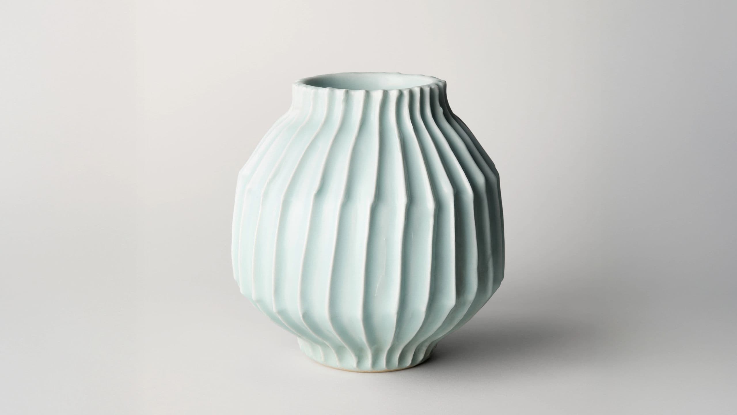 Shimizu Uichi — The Language of Glaze: Shimizu Uichi at 100 — image 1 of 4