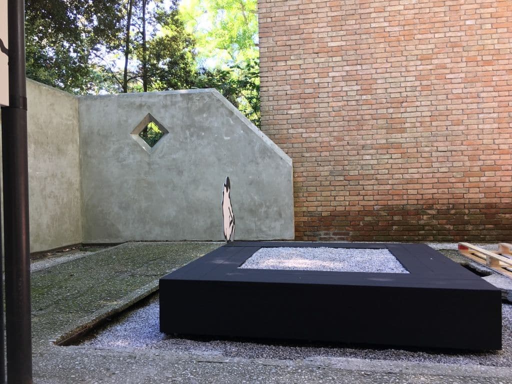 Juan Alberto Calzadilla Álvarez — Formas Escapándose del Marco — image 4 of 5