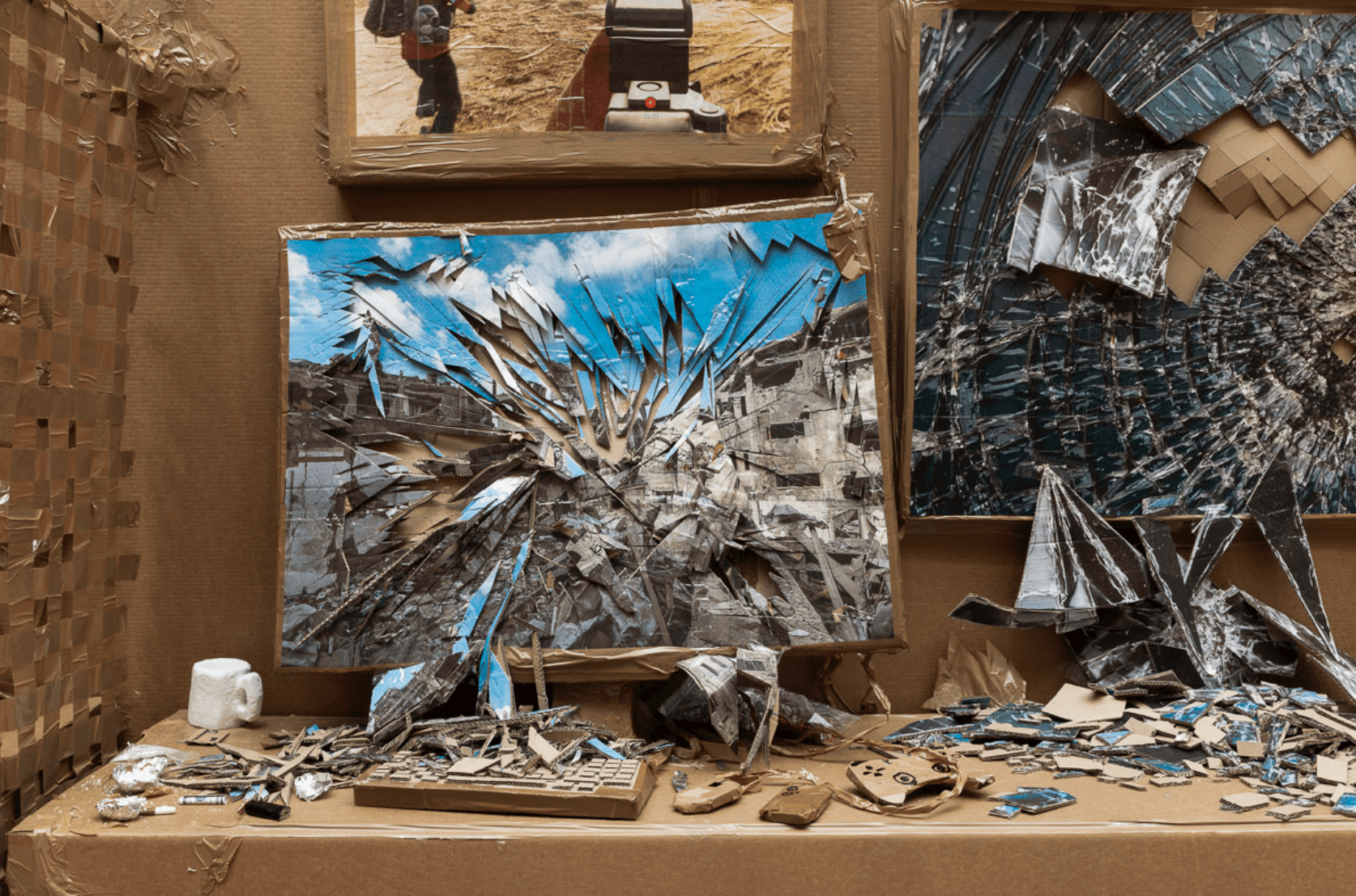 Thomas Hirschhorn — Fake It, Fake It – Till You Fake It. — image 8 of 8