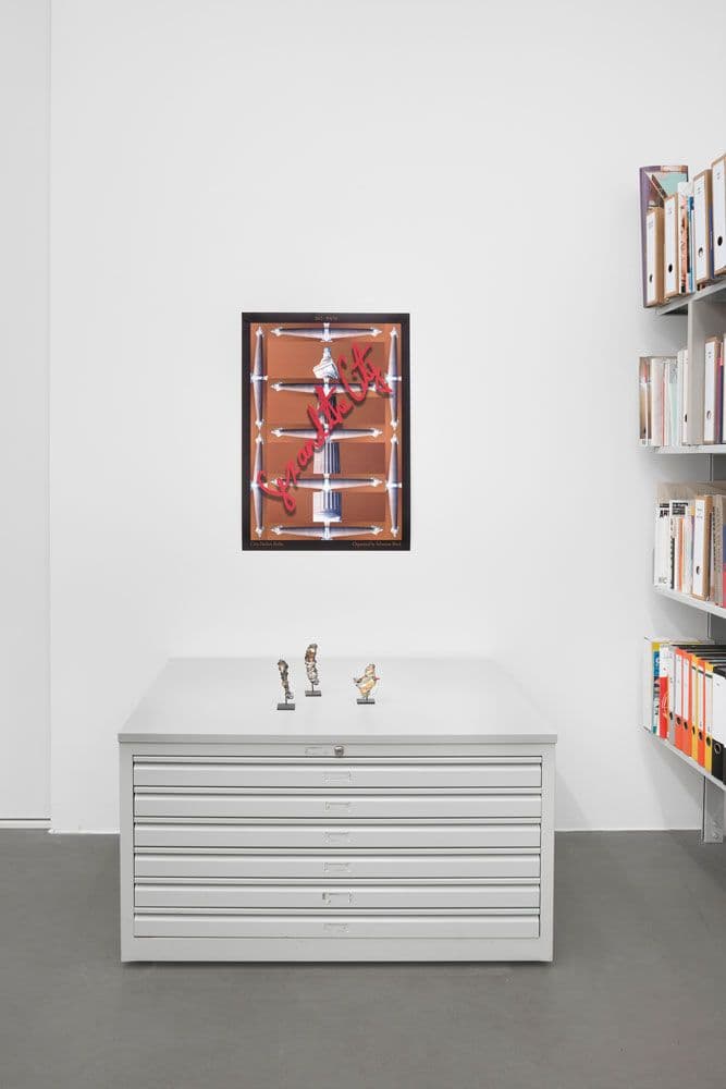 Group Exhibition — Sex And The City — image 6 of 6