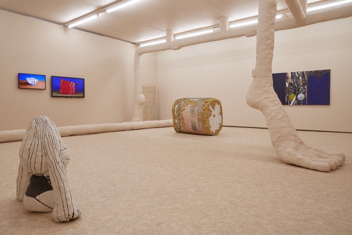 Group Exhibition — Modest Villa Immense Versailles — image 1 of 5