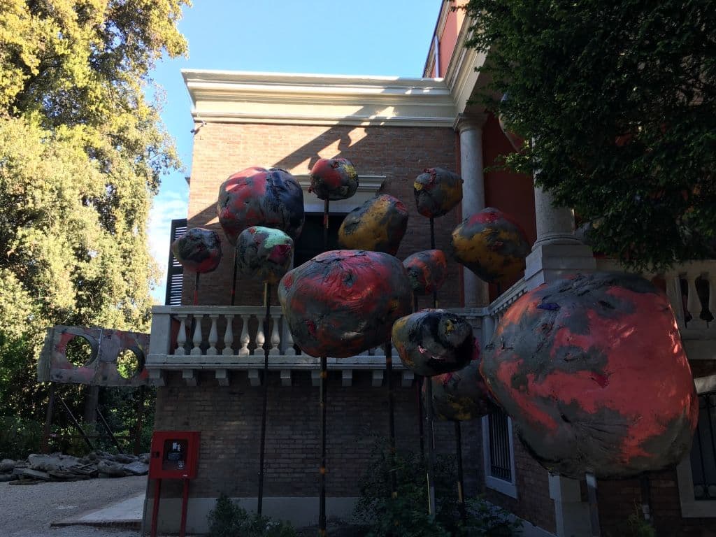 Phyllida Barlow — Folly — image 6 of 7