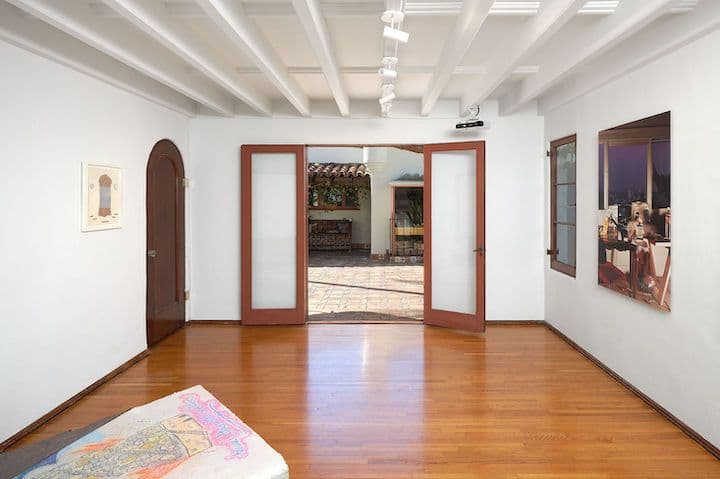 Julie Becker — (W)hole — image 5 of 6