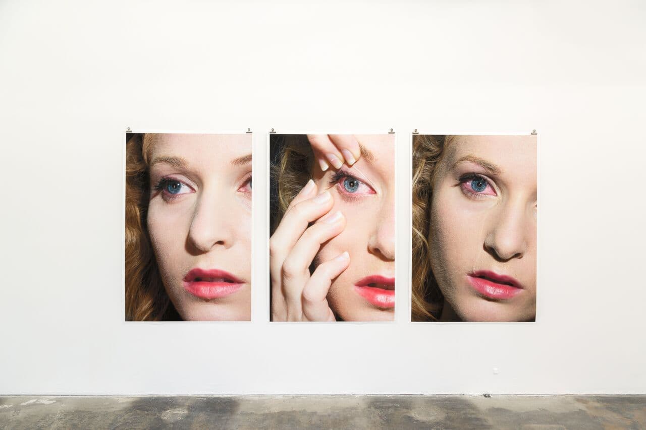 Ilona Szwarc — Some Women Can Take Their Eyes Out — image 3 of 5
