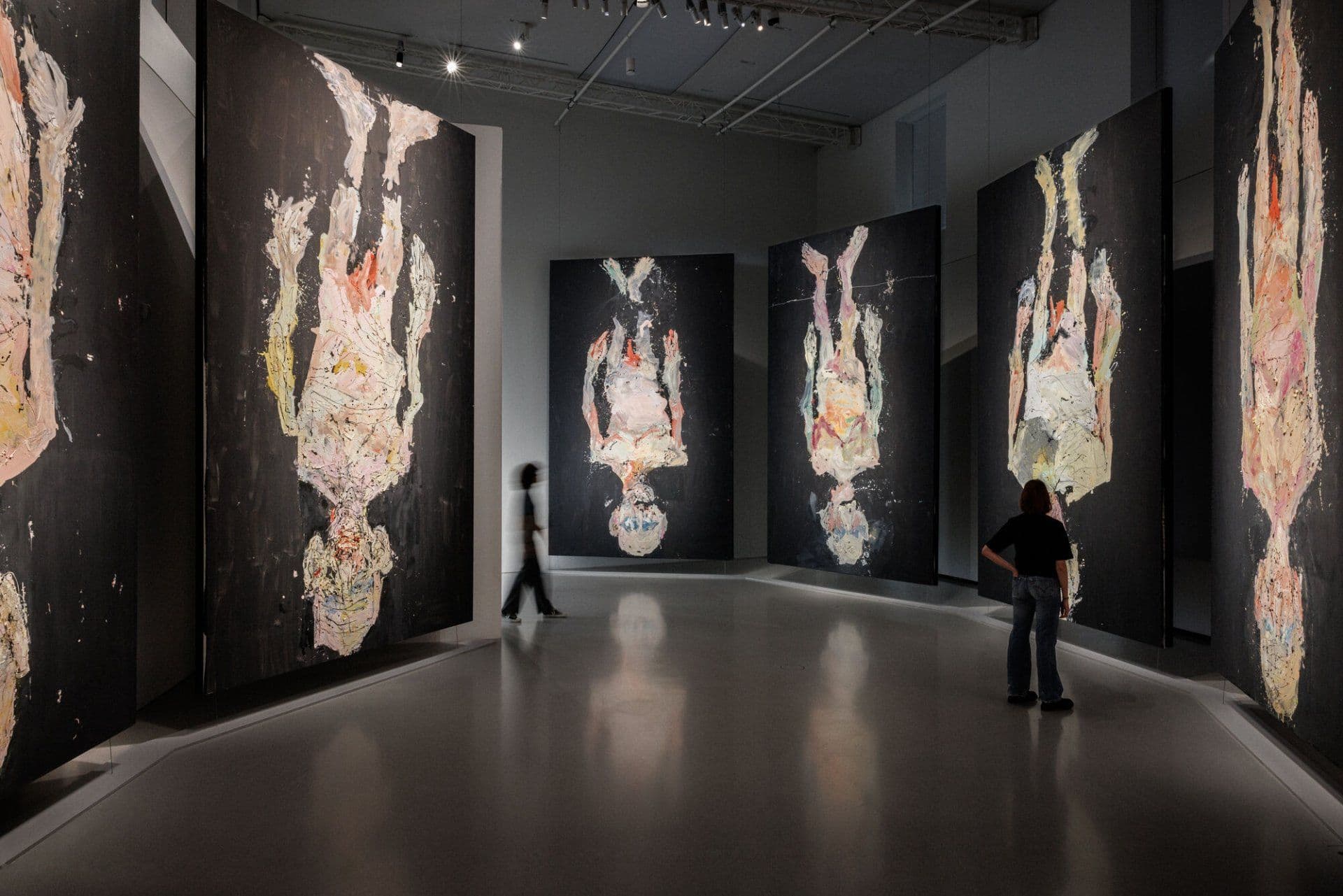 Group Exhibition — Corps et âmes
