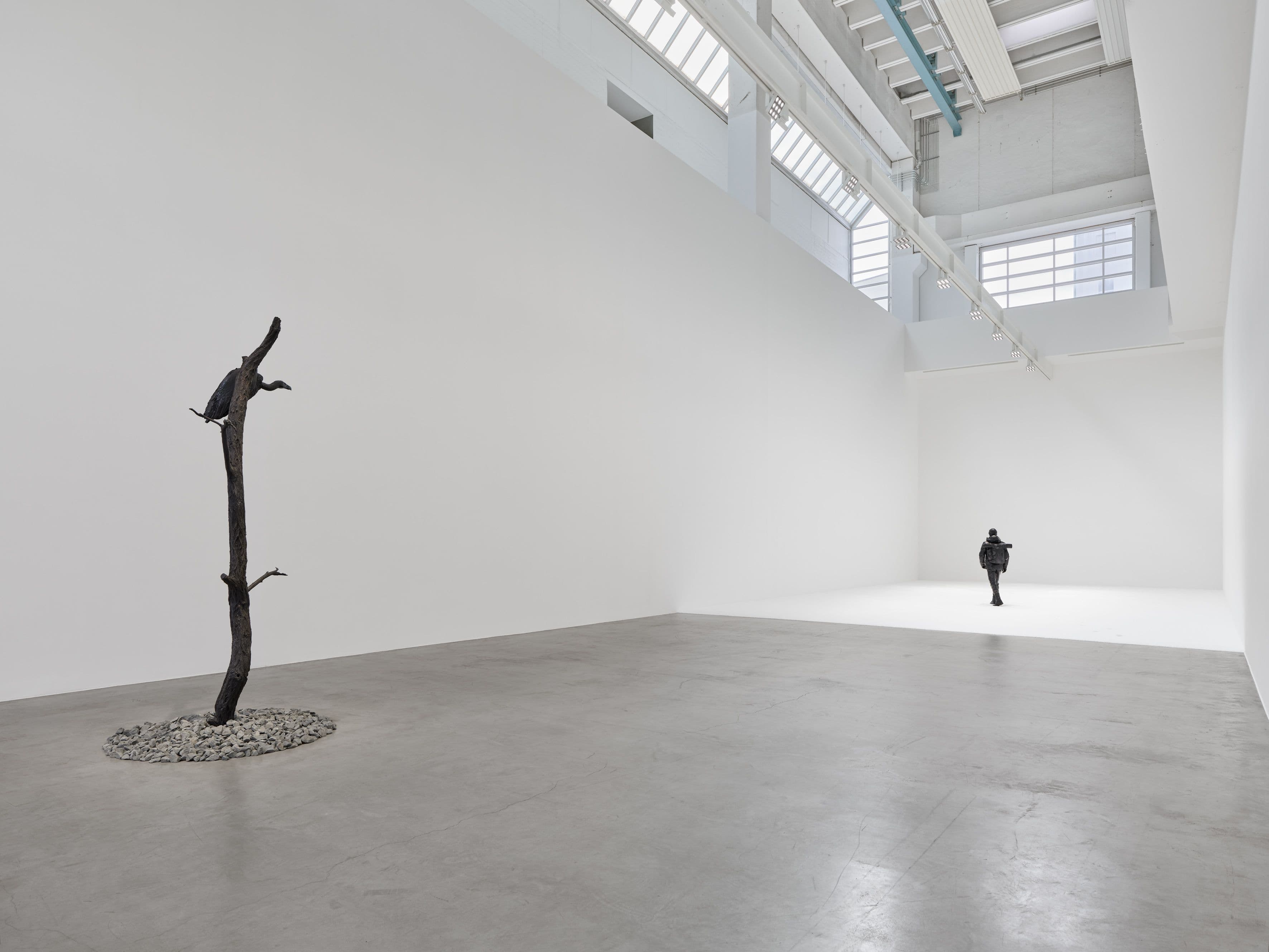Elmgreen & Dragset — Momentan Nicht Erreichbar — image 1 of 5