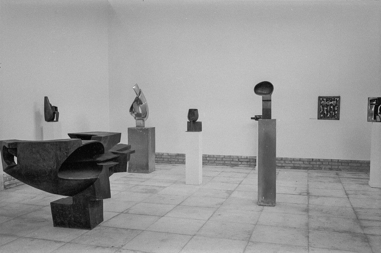 Maria Netter — Installation View