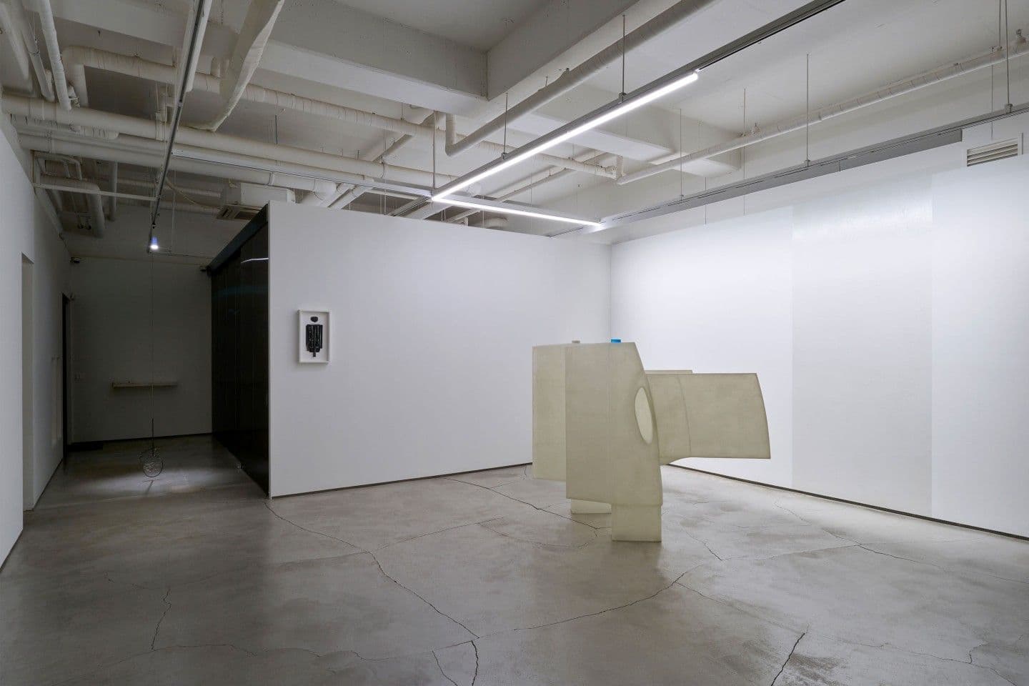 Sueyon Hwang — Pastel, Bullet, Beautiful Fingers — image 4 of 4