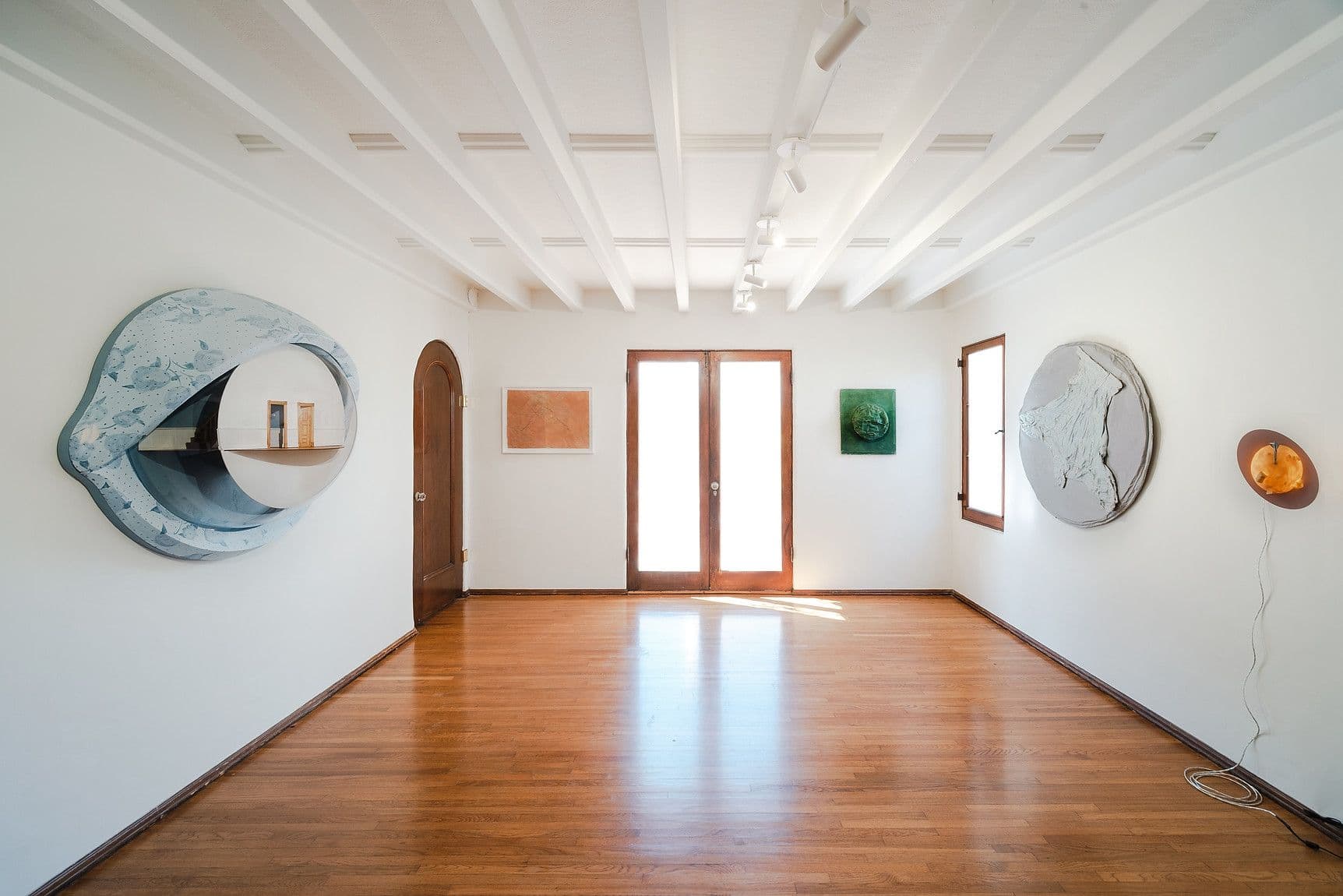 Group Exhibition — Shell — image 4 of 4