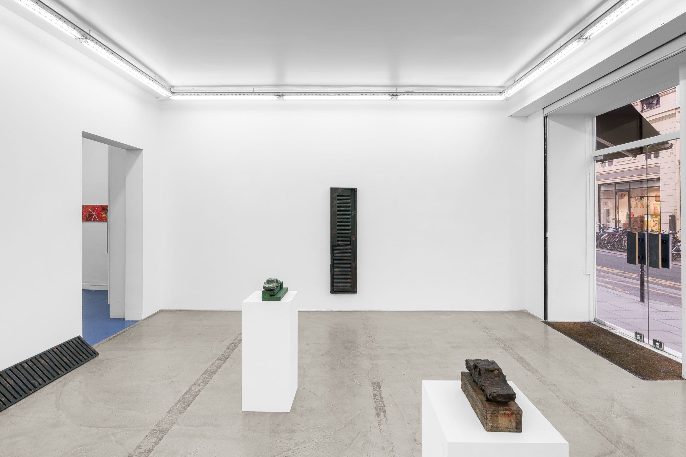 Julian Farade & Hélène Labadie — Dead End — image 5 of 7