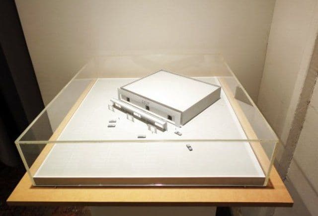 Gordon Matta Clark, Bill Owens, James Wines/SITE Architects, Howard Silver — Cutting Through the Suburbs — image 3 of 4