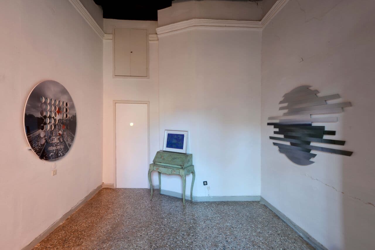 Group Exhibition — Vitel Tonné — image 6 of 8