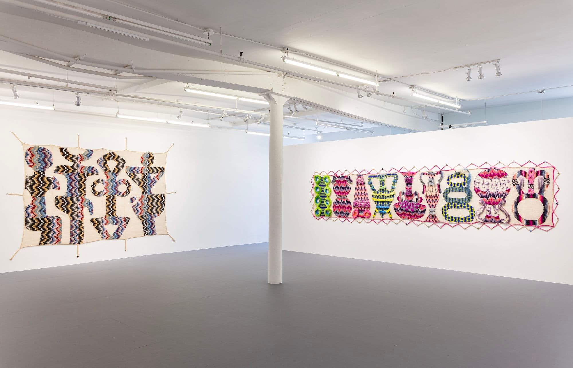 Aurora Pellizzi — Tapetates — image 1 of 8