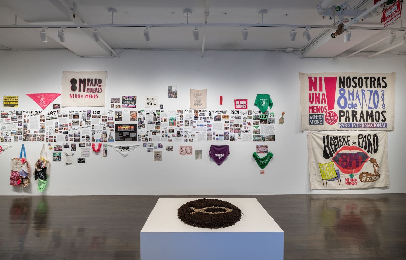 Group Exhibition — El Corazón Aúlla (Heart Howls): Latin American Feminist Performance in Revolt — image 3 of 7