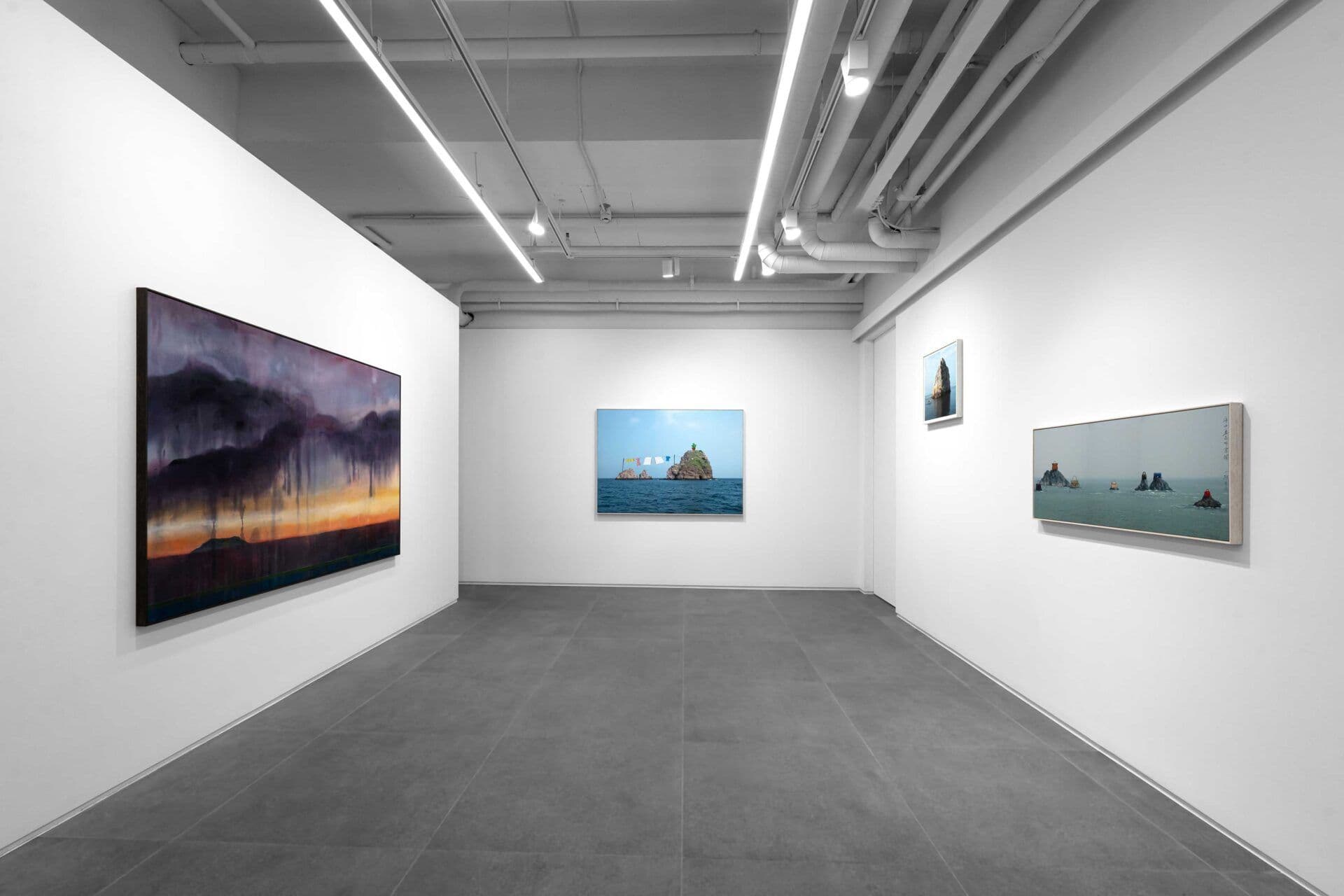 Honggoo Kang — Cloud, Sea, Island — image 6 of 6