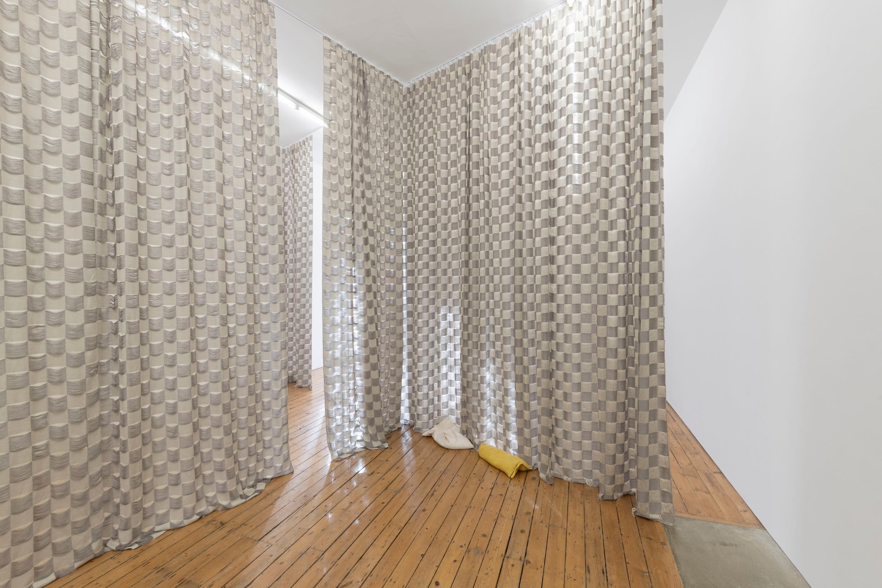 Hana Miletić — Diversions — image 5 of 12