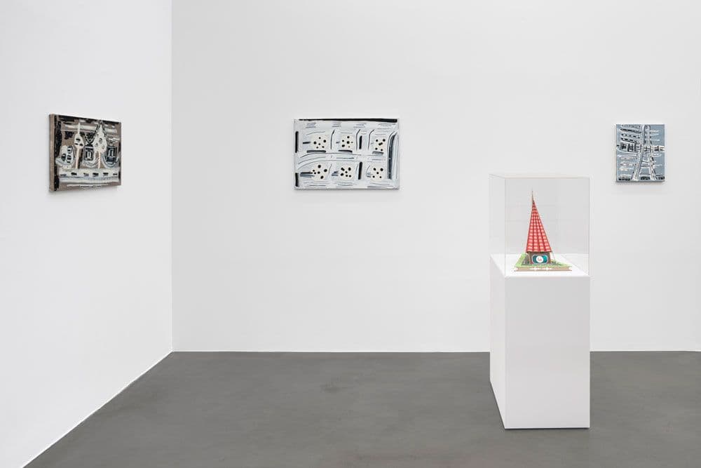 Group Exhibition — Sex And The City — image 1 of 6