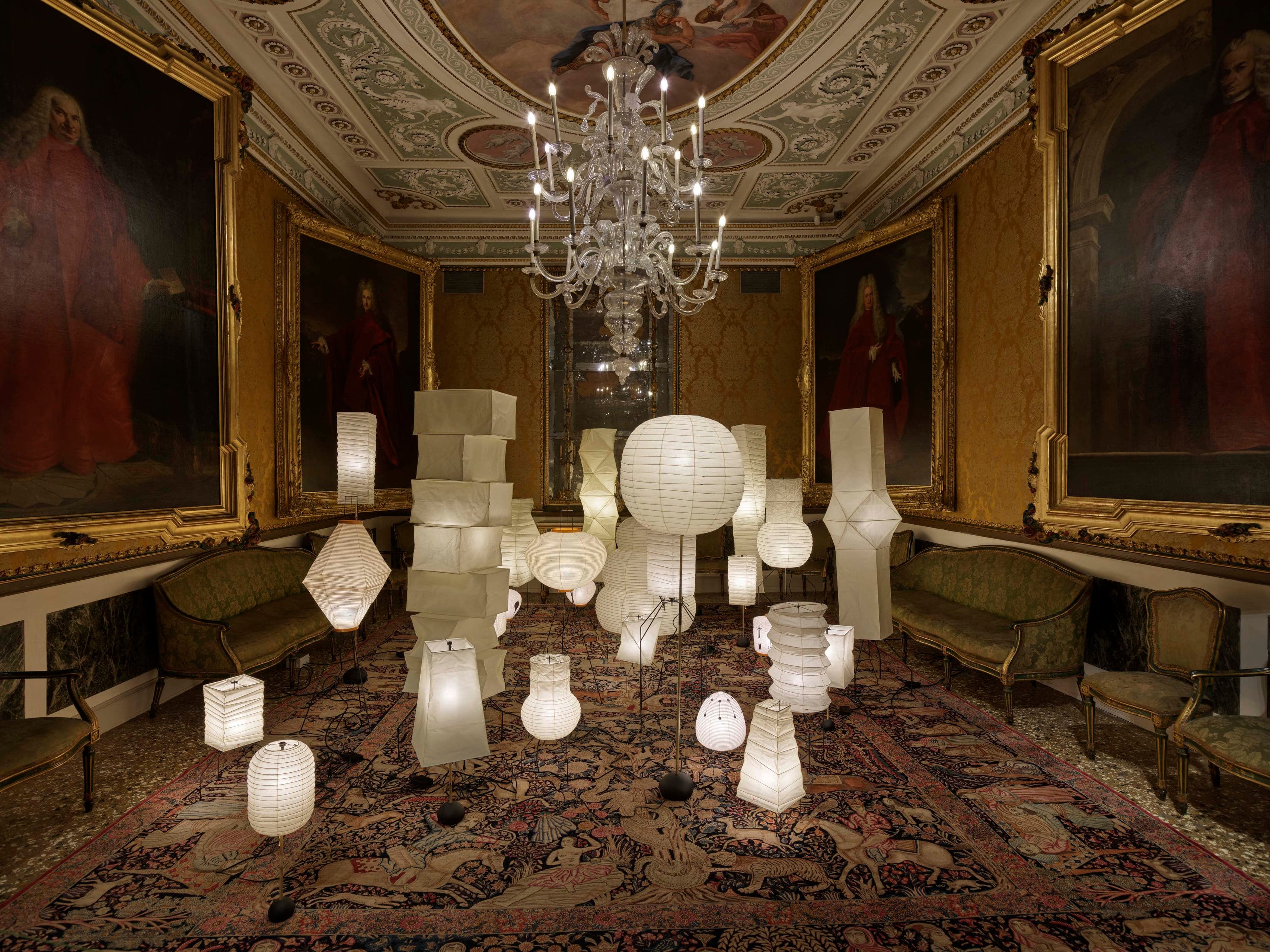 Group Exhibition — Danh Vo, Isamu Noguchi, Park Seo-Bo — image 4 of 8