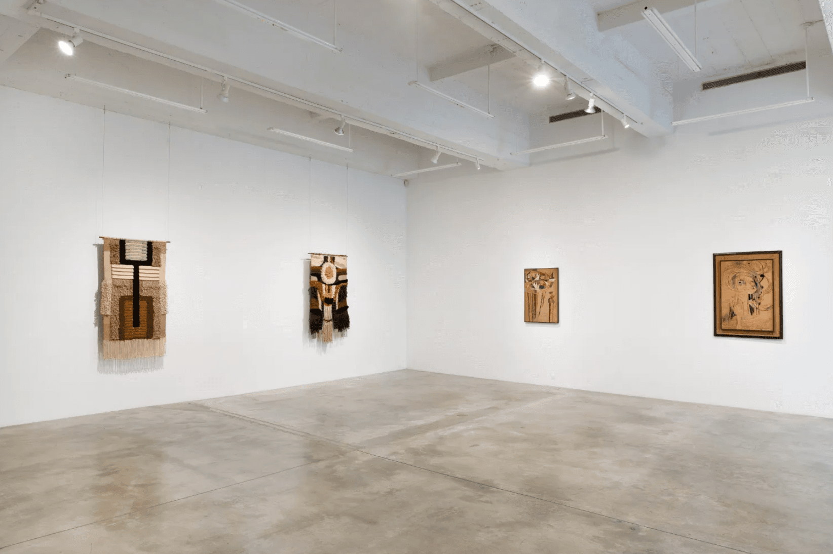 Lee ShinJa — Weaving the Dawn — image 10 of 11