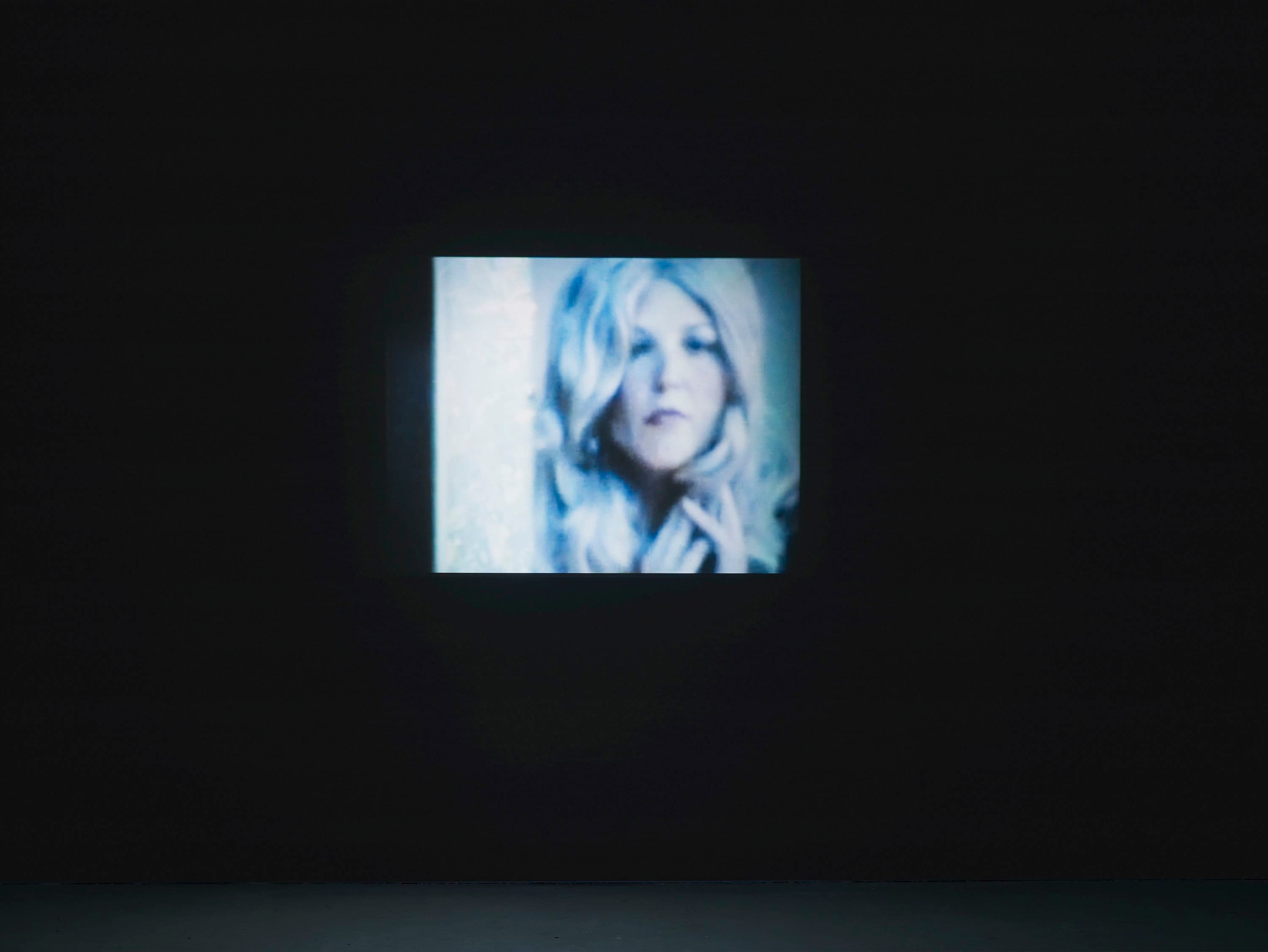 Lynn Hershman Leeson — Lynn Turning Into Roberta — image 2 of 4