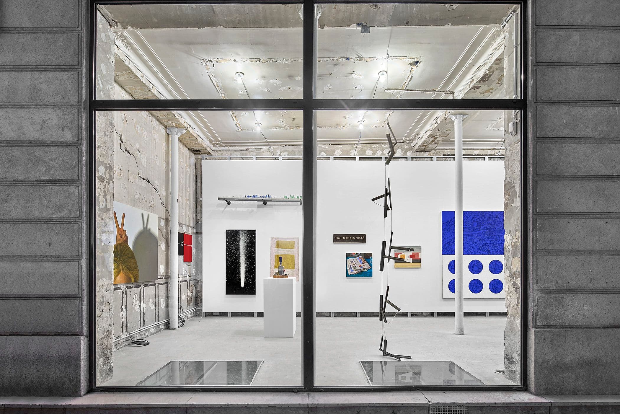 Group Exhibition — En Travaux — image 1 of 8