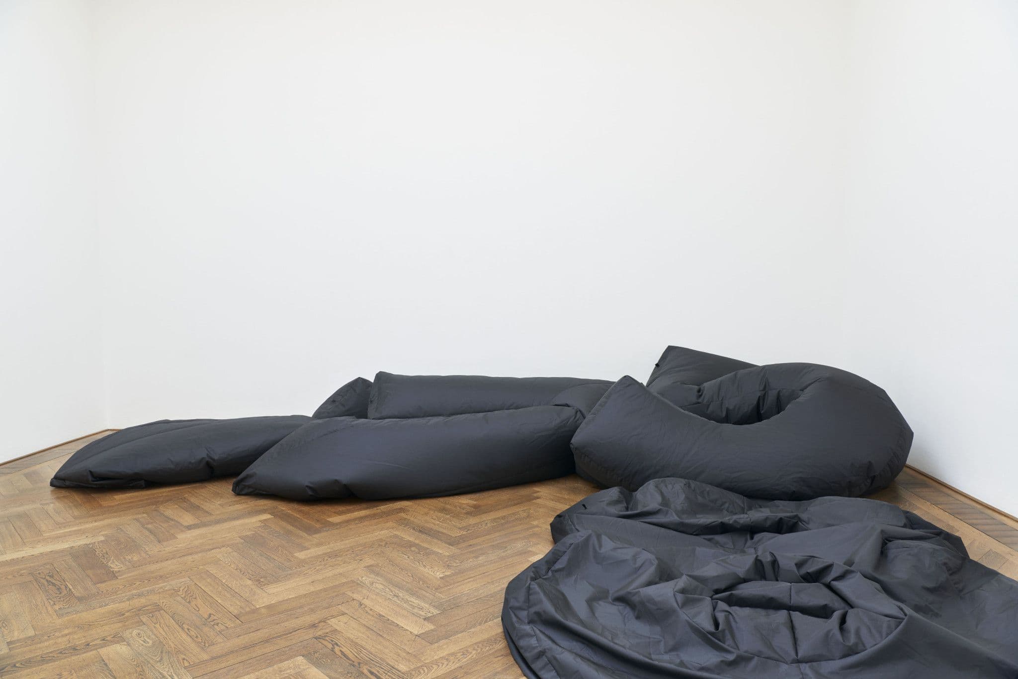 Ghislaine Leung — Commitments — image 6 of 6