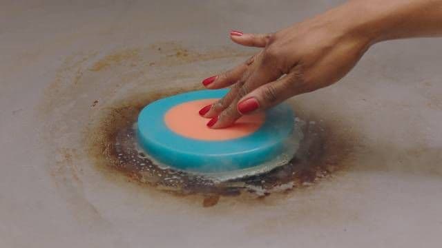 Mika Rottenberg — Antimatter Factory