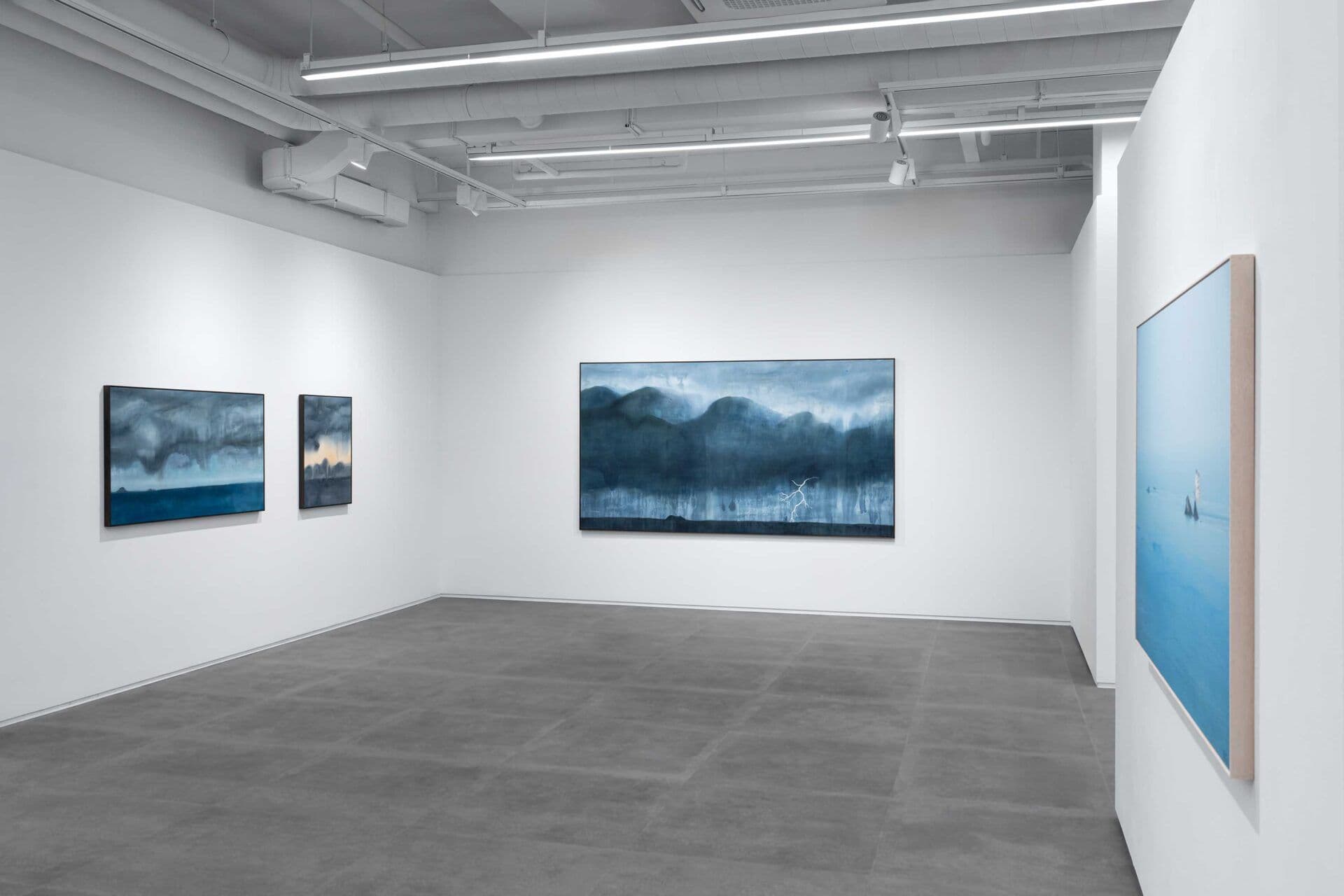 Honggoo Kang — Cloud, Sea, Island — image 3 of 6