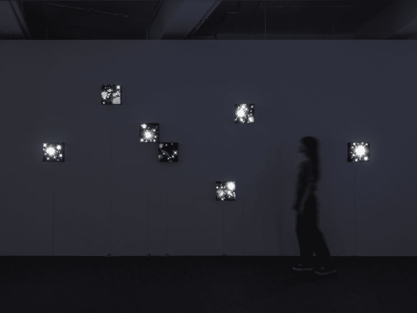 Doki Kim — The Apple and The Moon — image 5 of 5