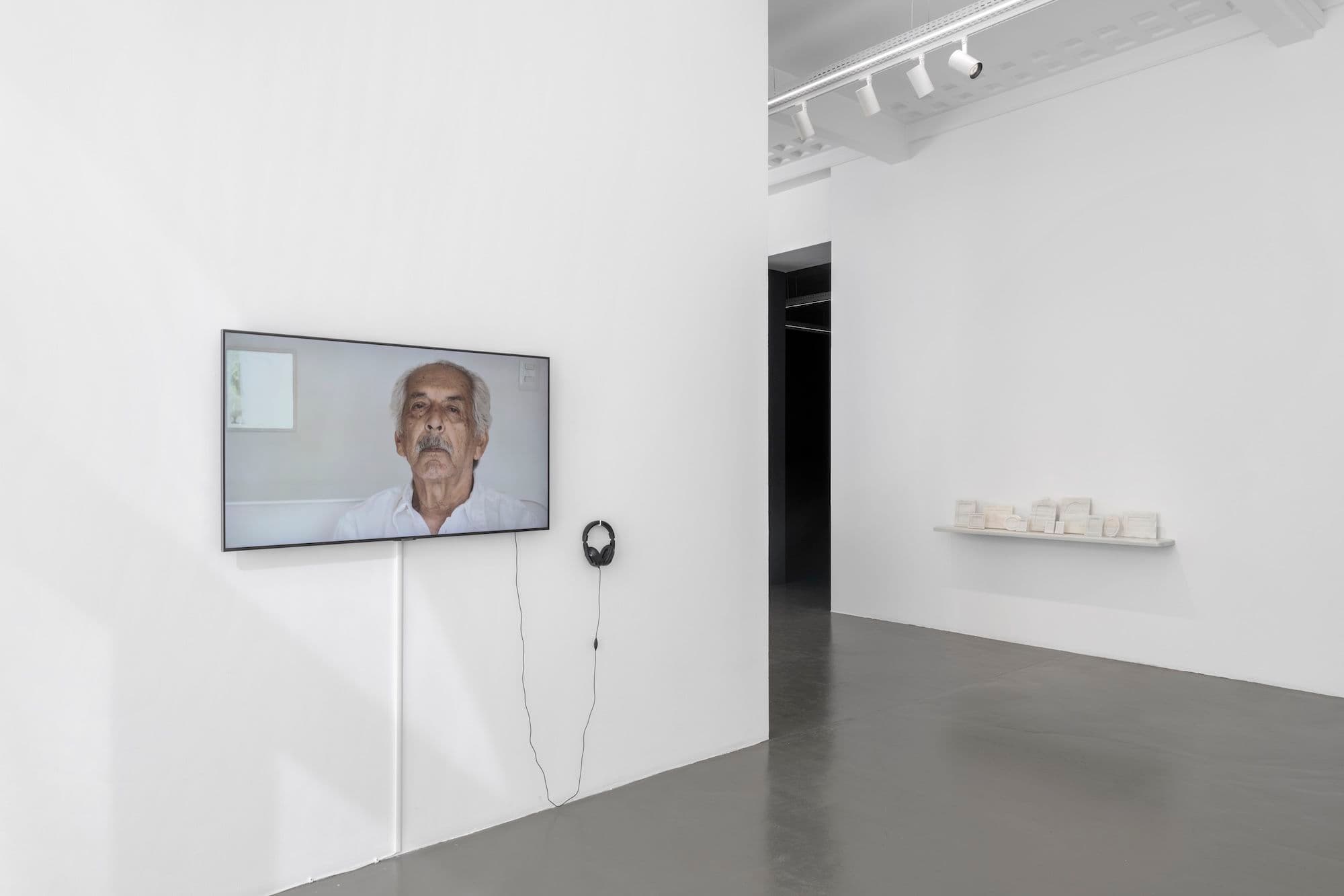 Oscar Muñoz — Indicios — image 5 of 8