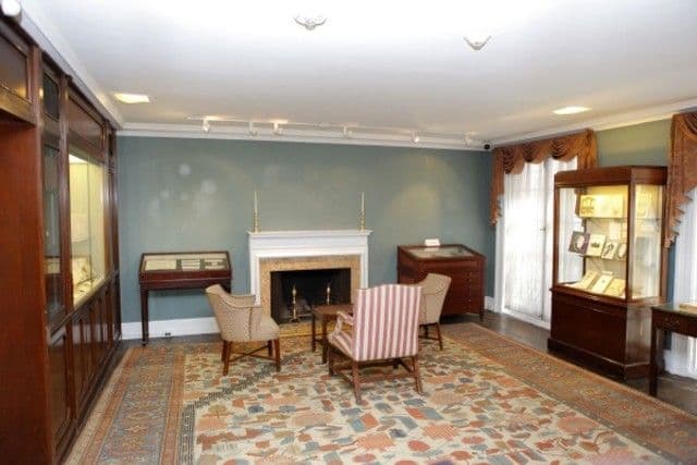 The Grolier Club