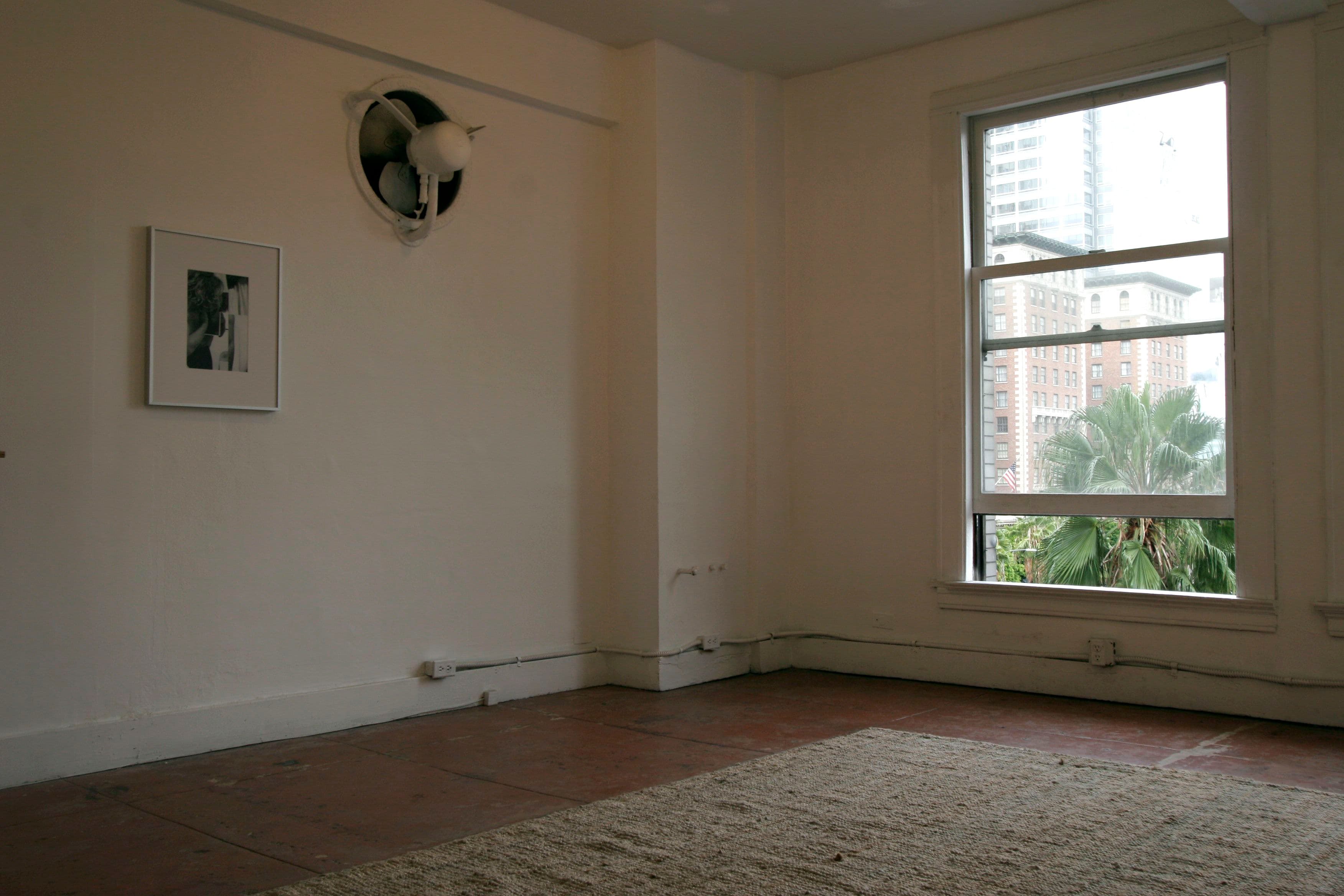 Paul Mpagi Sepuya & Katelyn Hall — Sitter — image 1 of 2