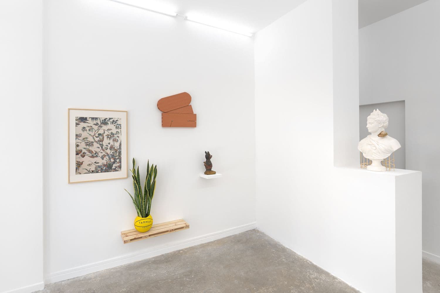 Group Exhibition — Broken Idols — image 1 of 4