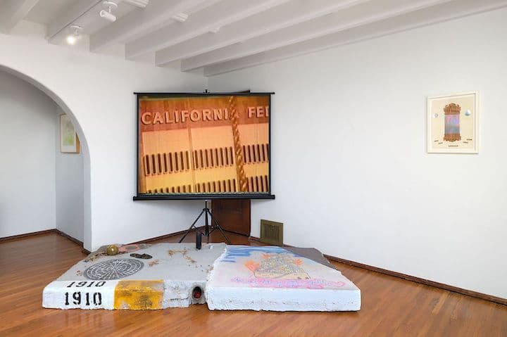 Julie Becker — (W)hole — image 3 of 6