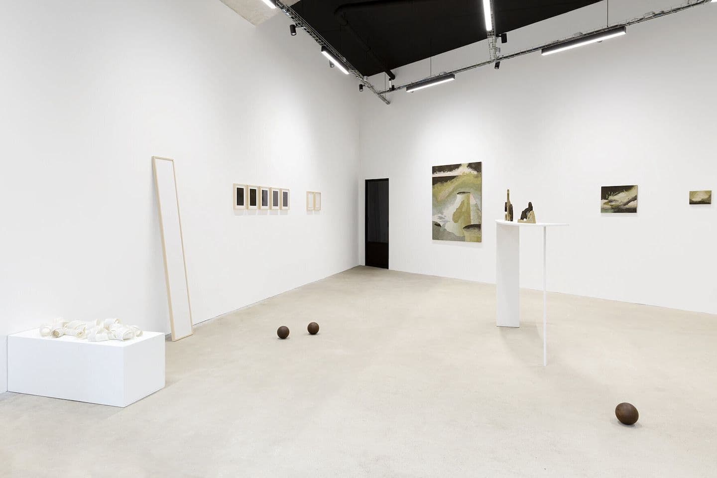Marco Emmanuele & Giulia Marchi — Puntinismo — image 1 of 2