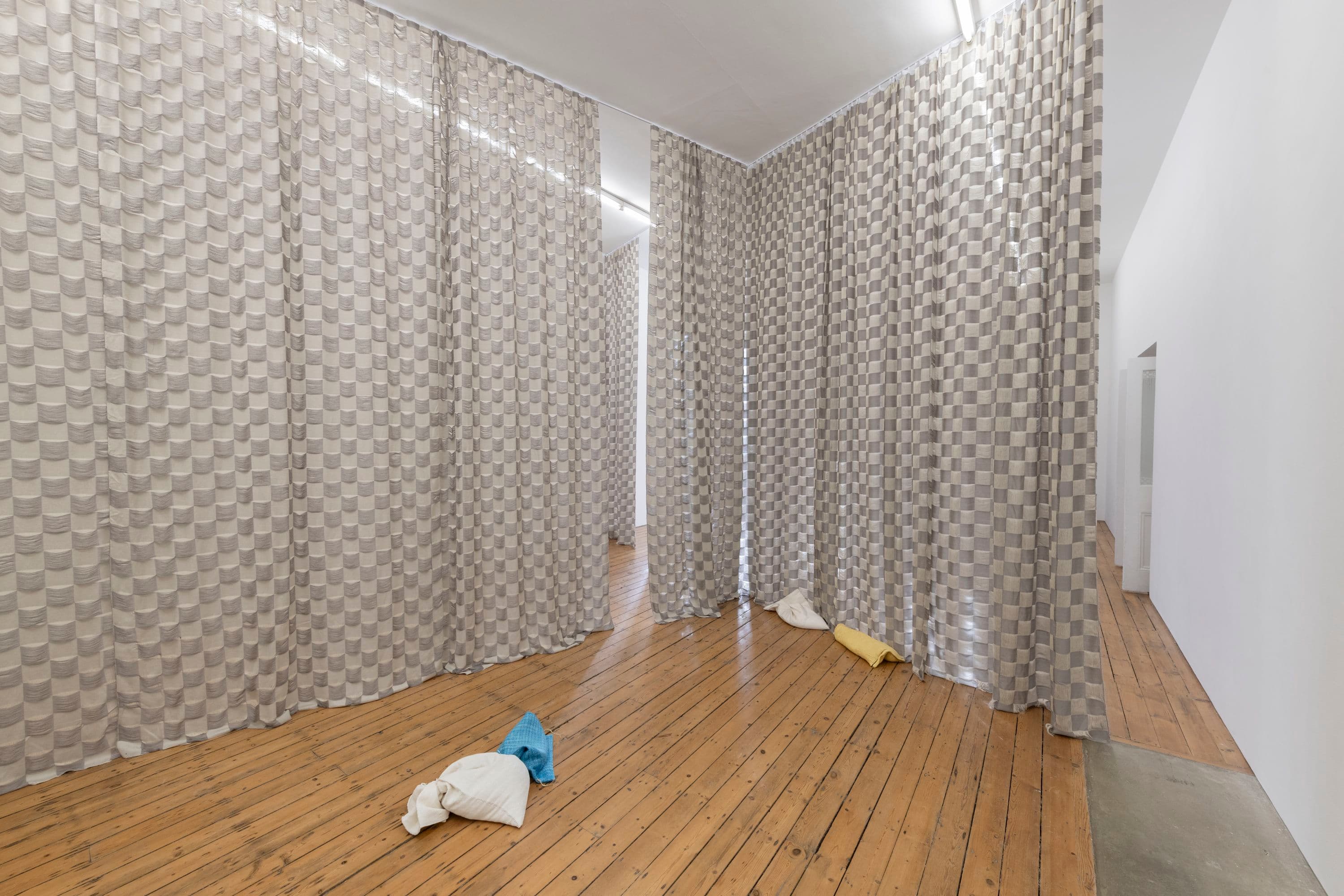 Hana Miletić — Diversions — image 1 of 12
