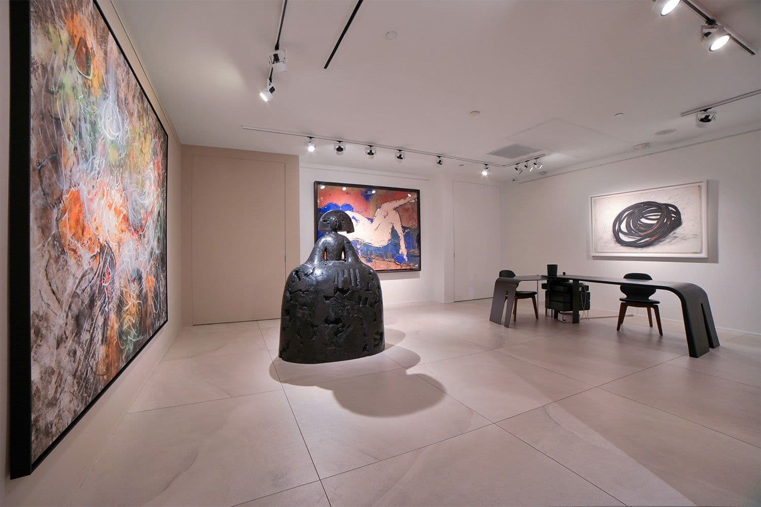 Group Exhibition — Unveiling Masters in the City — image 2 of 5