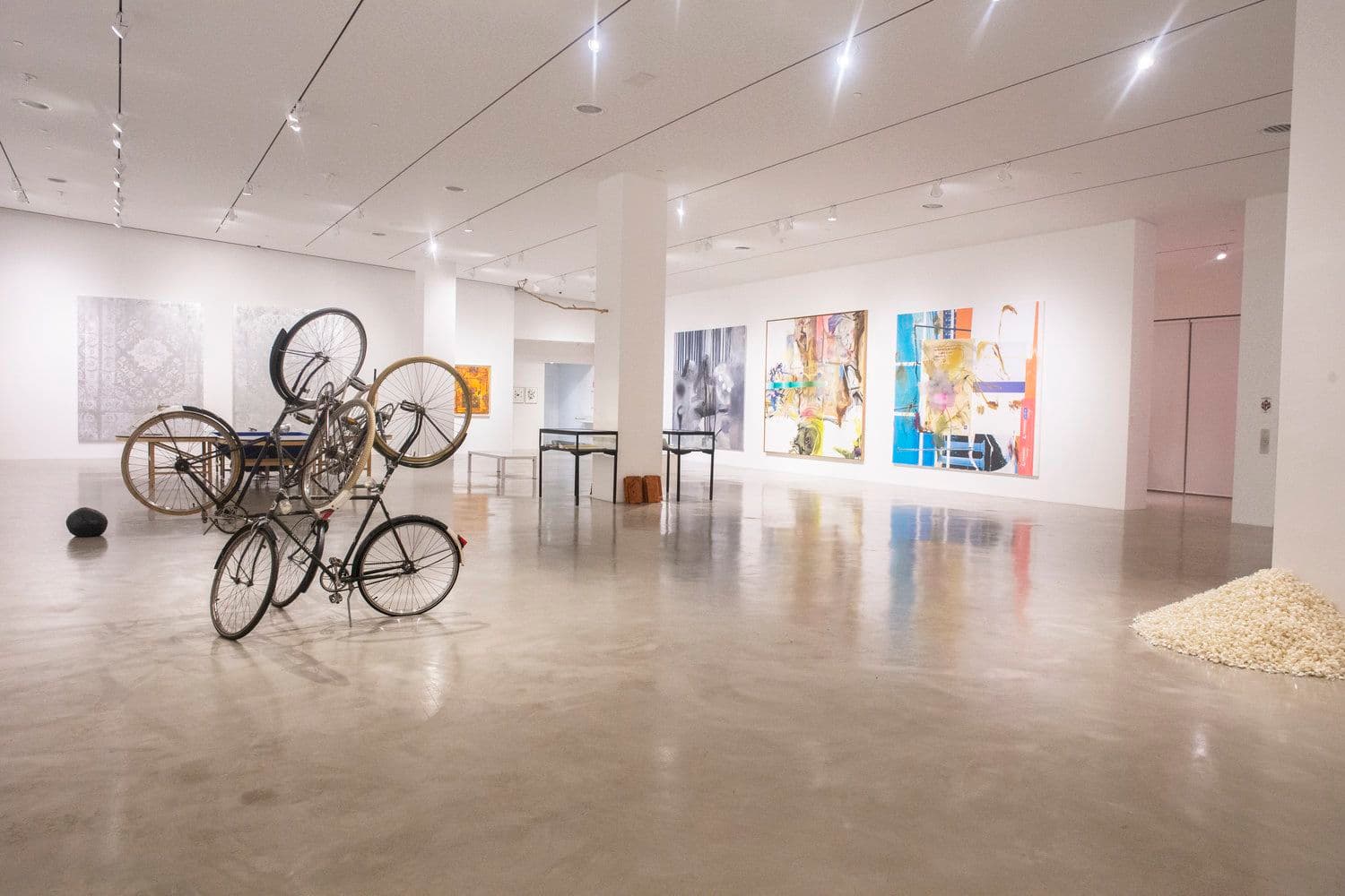 Group Exhibition — From Day to Day — image 5 of 6