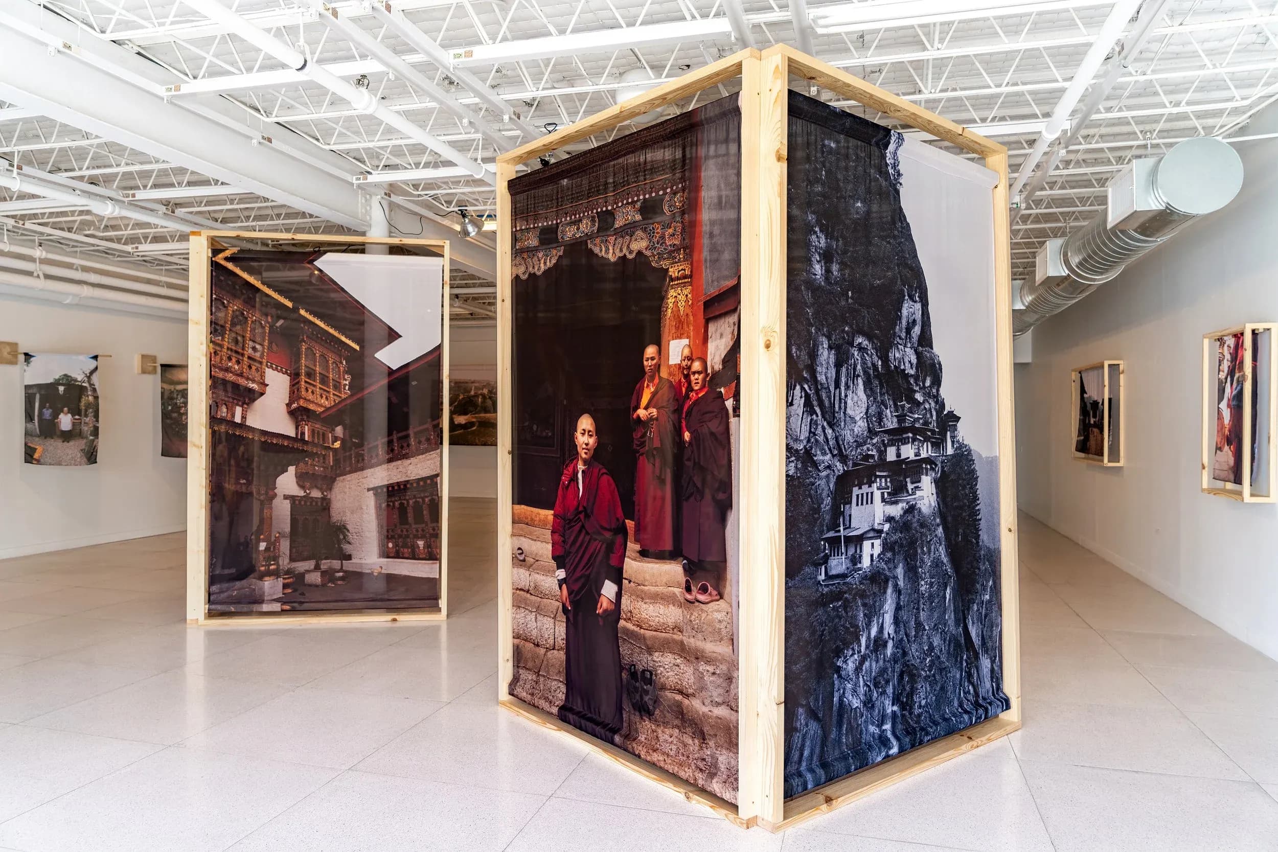 Ilsse Peredo — Ojos Que No Ven — image 7 of 7
