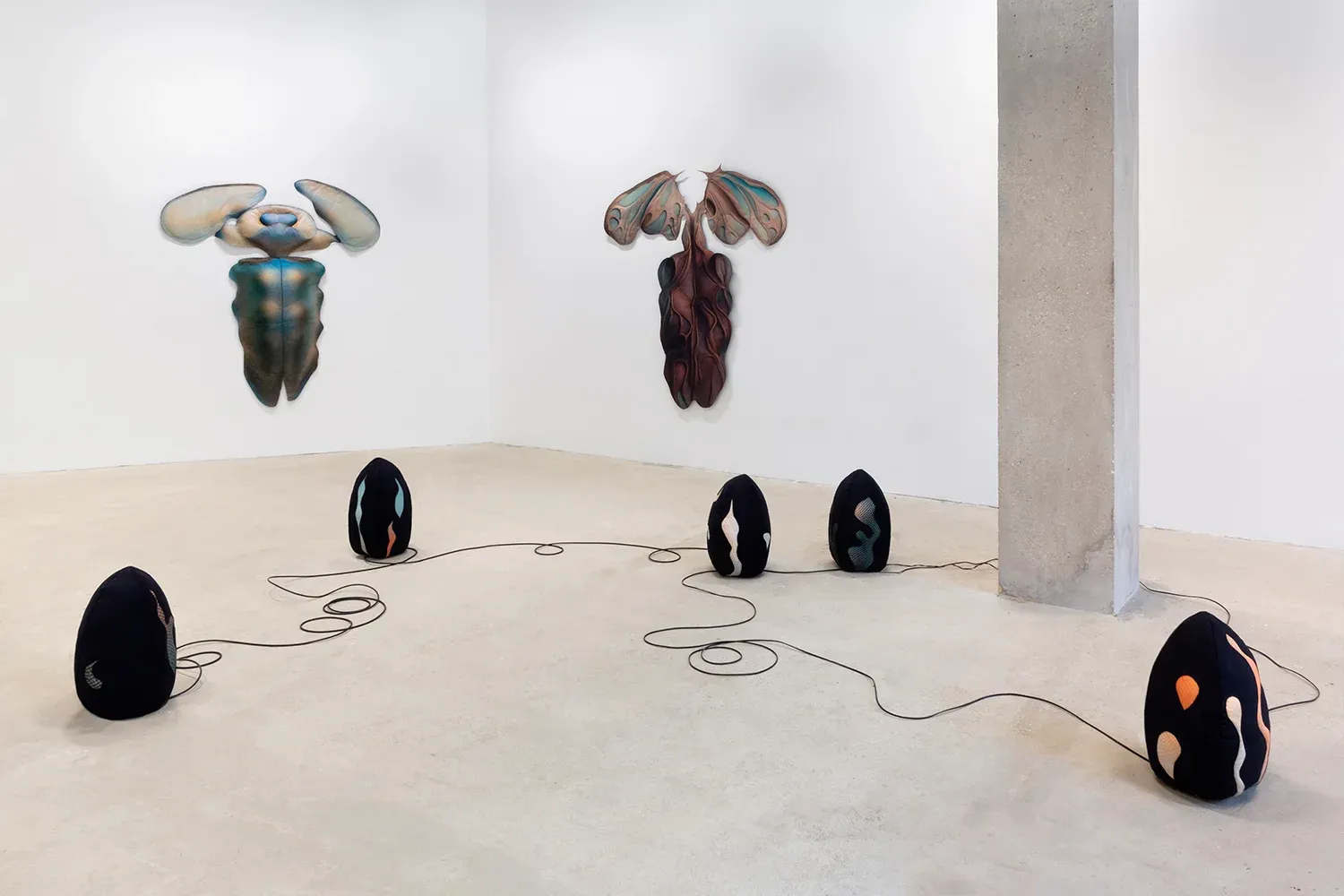 Caroline Delieutraz — Bleen — image 3 of 6