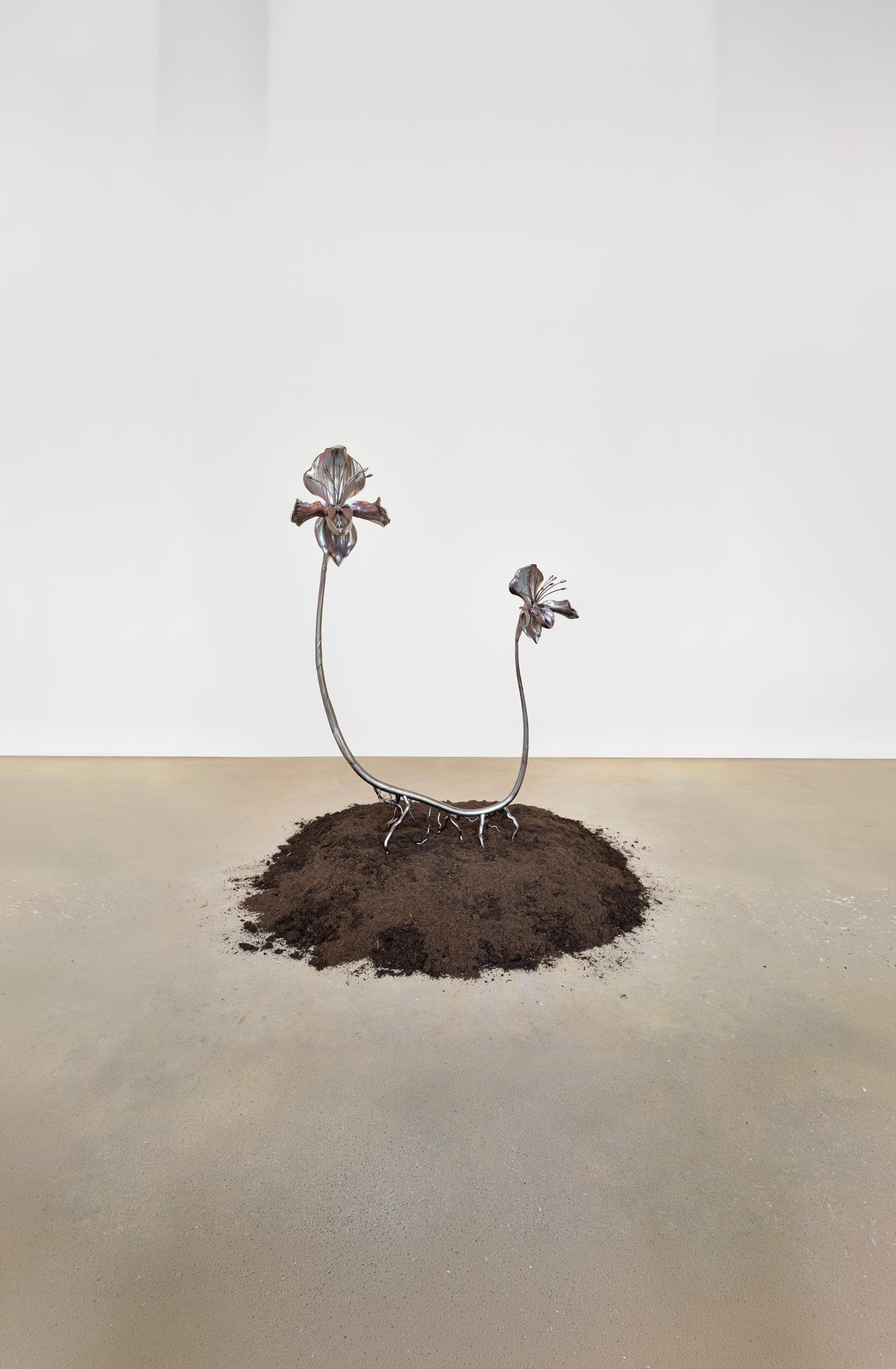 Isabelle Albuquerque — Mother and Child — image 2 of 2