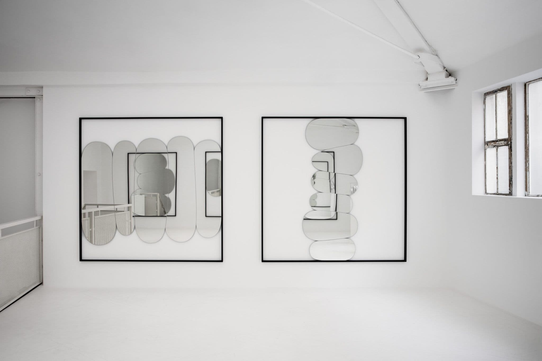 Paul Cocksedge — Squeeze — image 1 of 2