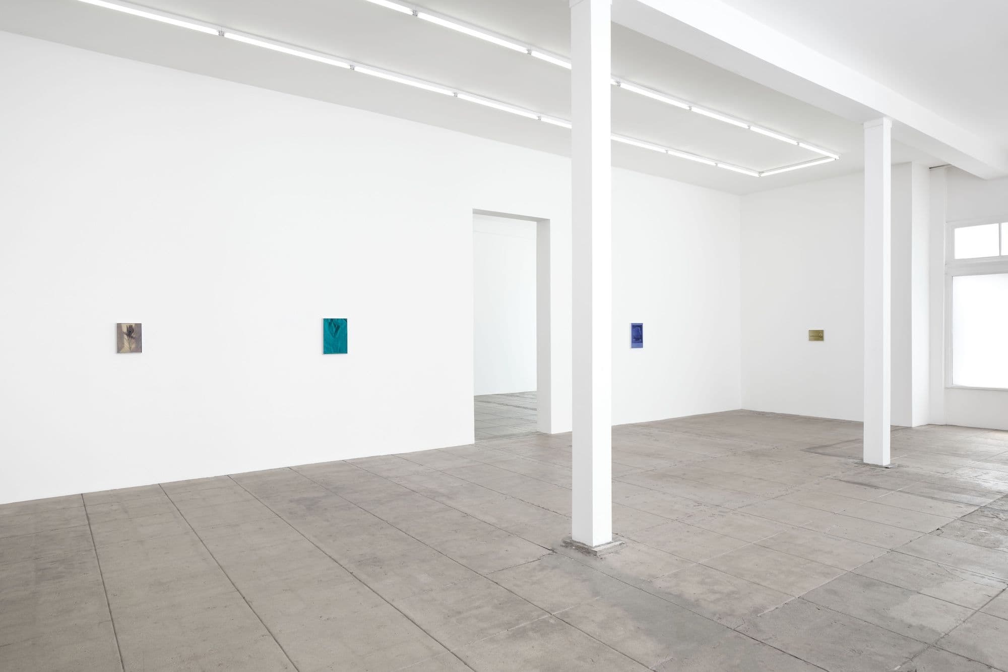 Poppy Jones — Sans Soleil — image 2 of 8