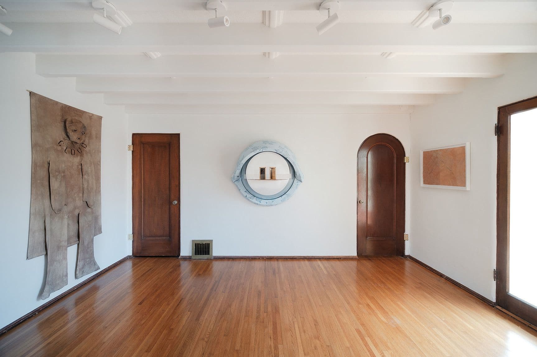 Group Exhibition — Shell — image 3 of 4