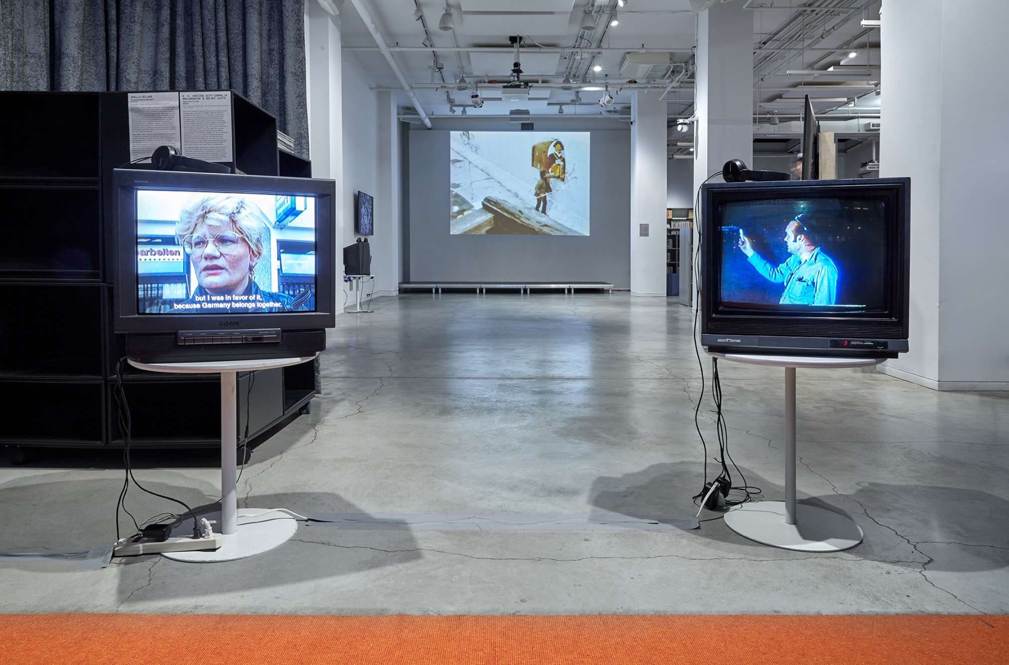 Group Exhibition — City Scenes: Video Art from the Collections of n.b.k. and EAI — image 4 of 8