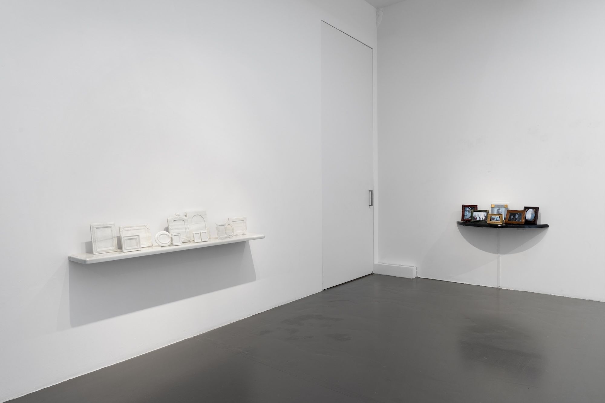 Oscar Muñoz — Indicios — image 4 of 8