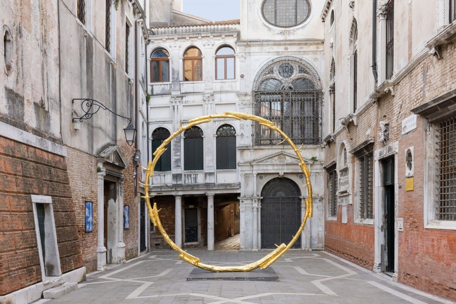 Ugo Rondinone — Burn Shine Fly — image 5 of 6