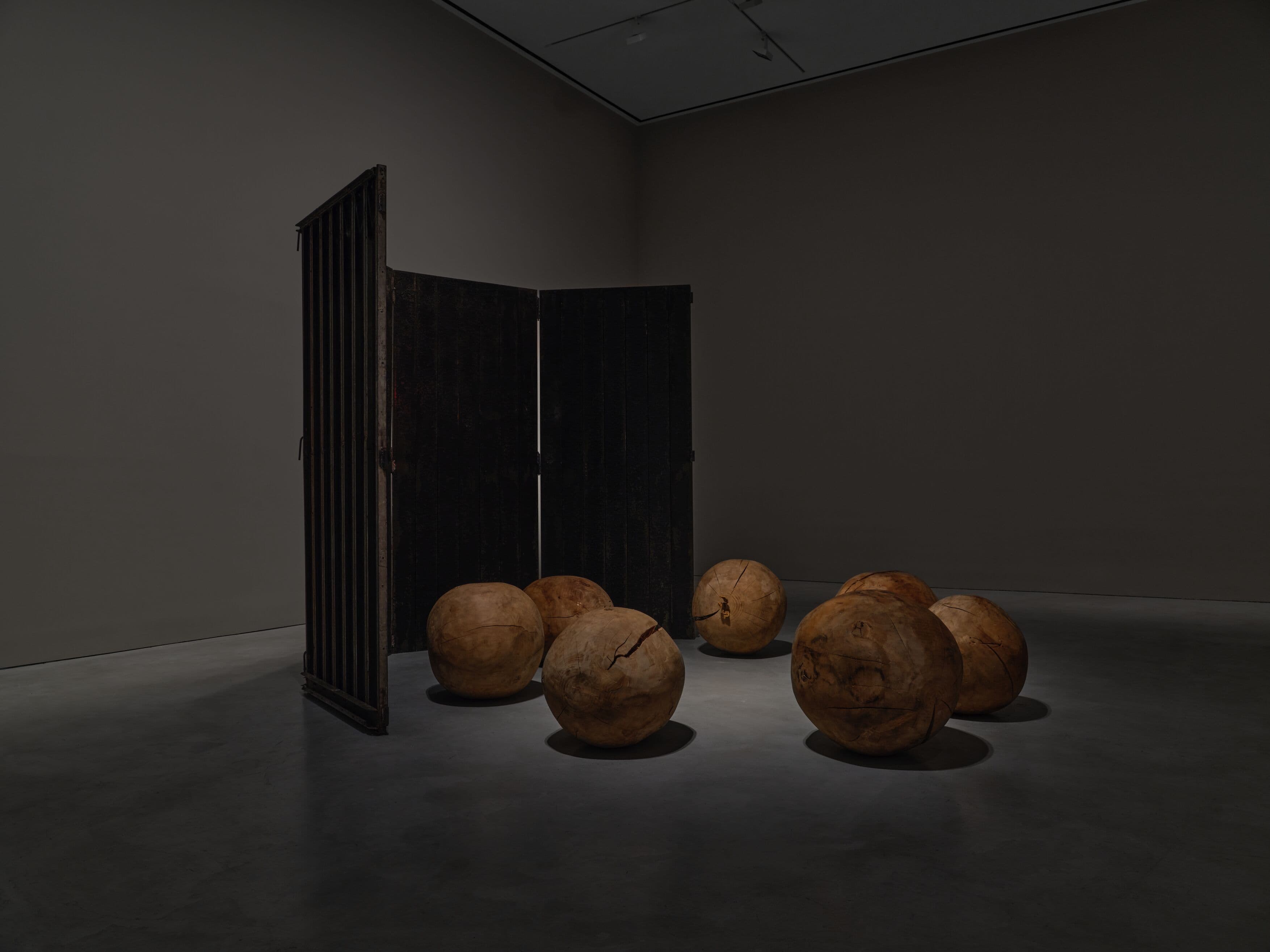 Louise Bourgeois — Gathering Wool — image 6 of 7