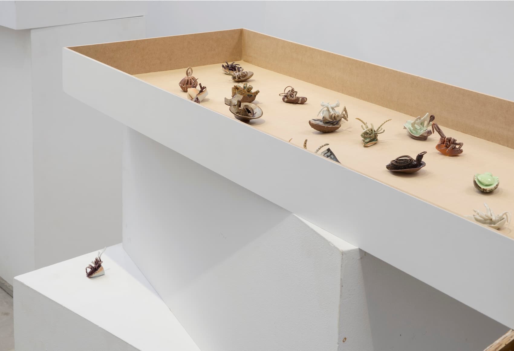 Yage Wang — Lie Low — image 6 of 12