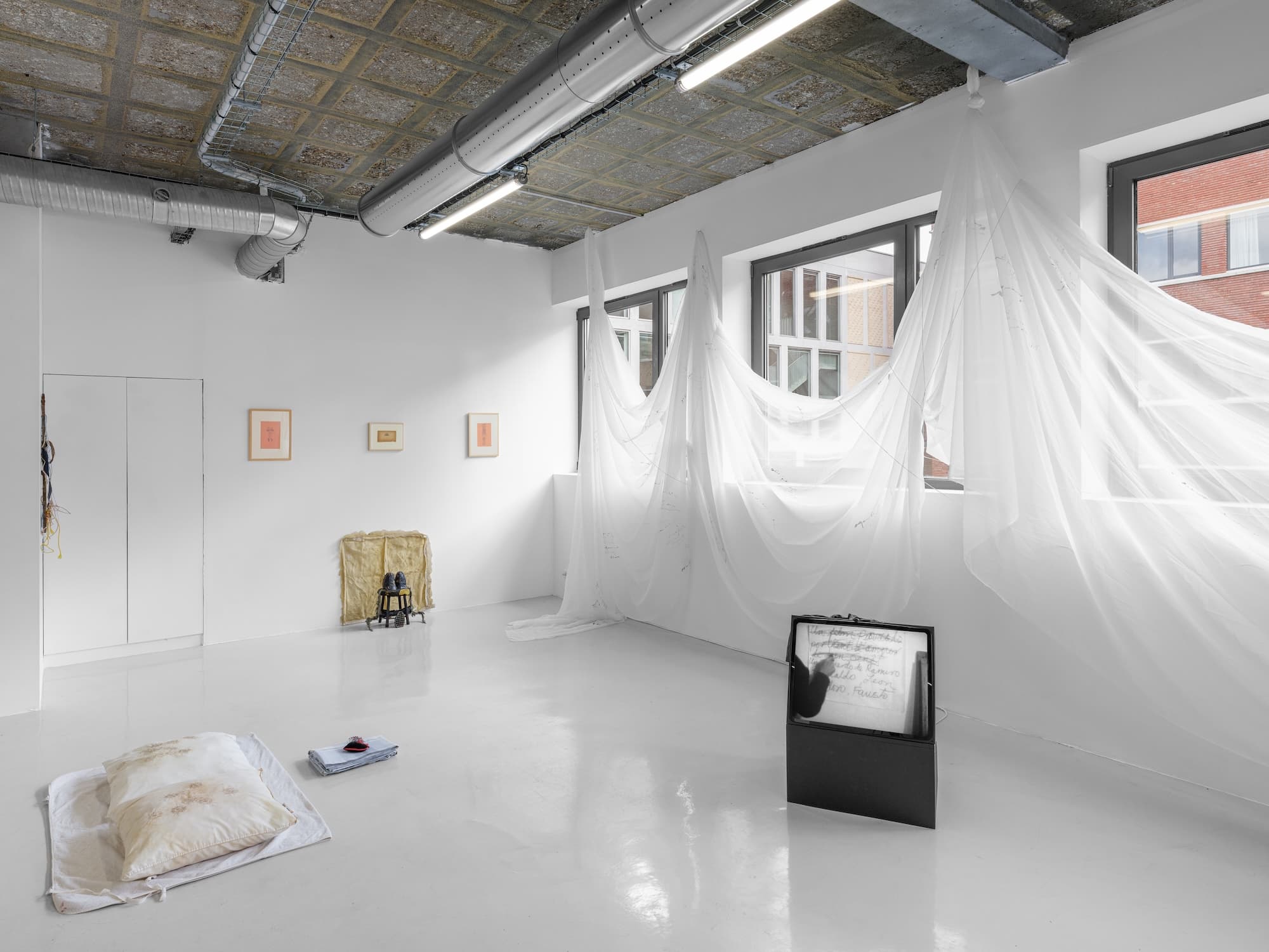 Group Exhibition — Le Lent Demain — image 4 of 12
